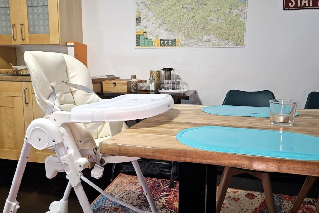 Stadt-Ferienwohnung Mit 55 M² Fuer 2 Erw. Personen Und Kind Bis 3 Jahren バート・ラウターベルク エクステリア 写真